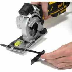 Wolf 89mm Compact Circular Saw 705w With Aluminium Mitre Base -WOLF Shop 13253908 3